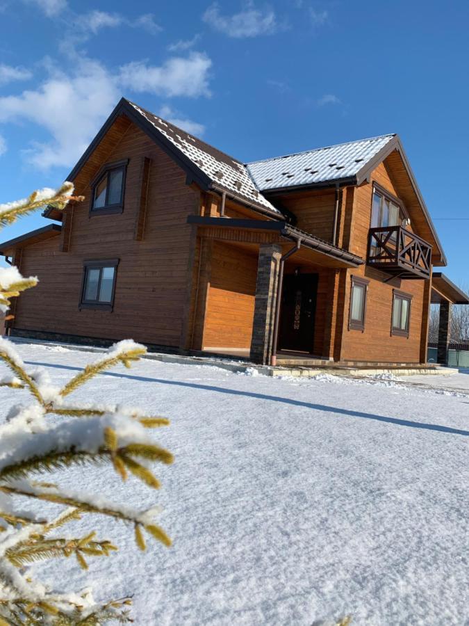 Villa Family House Truskavets Modrychi Exterior foto