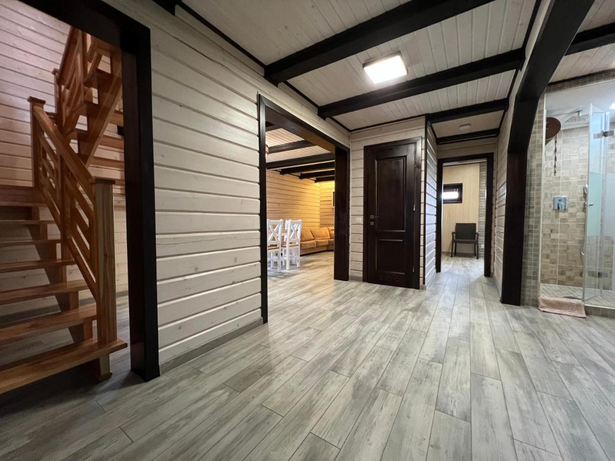 Villa Family House Truskavets Modrychi Exterior foto